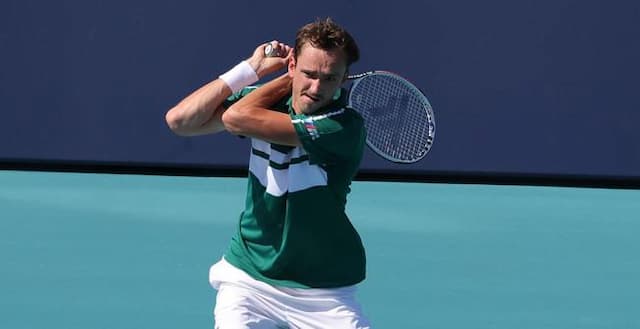 Medvedev is through to the next round: exhausting