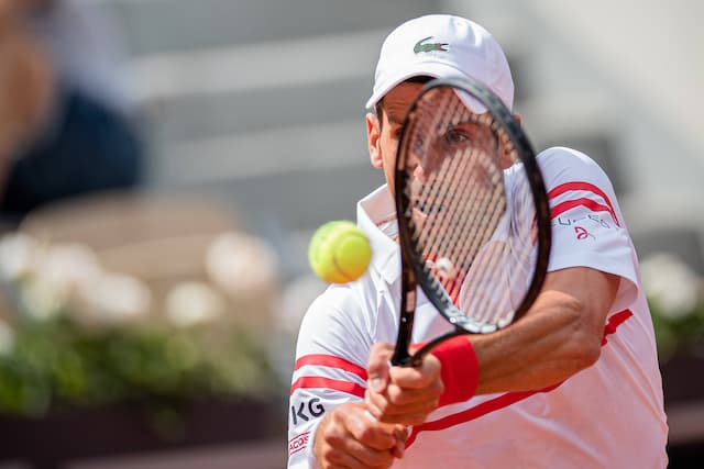 2021 French Open - Novak Djokovic reaches third round